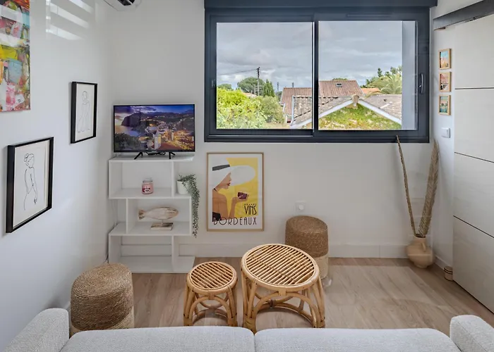 Apartment Centre- Parking - Airport 10min *